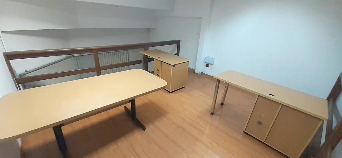 Sala, Barro Preto, 1 Quarto, 0 Vaga