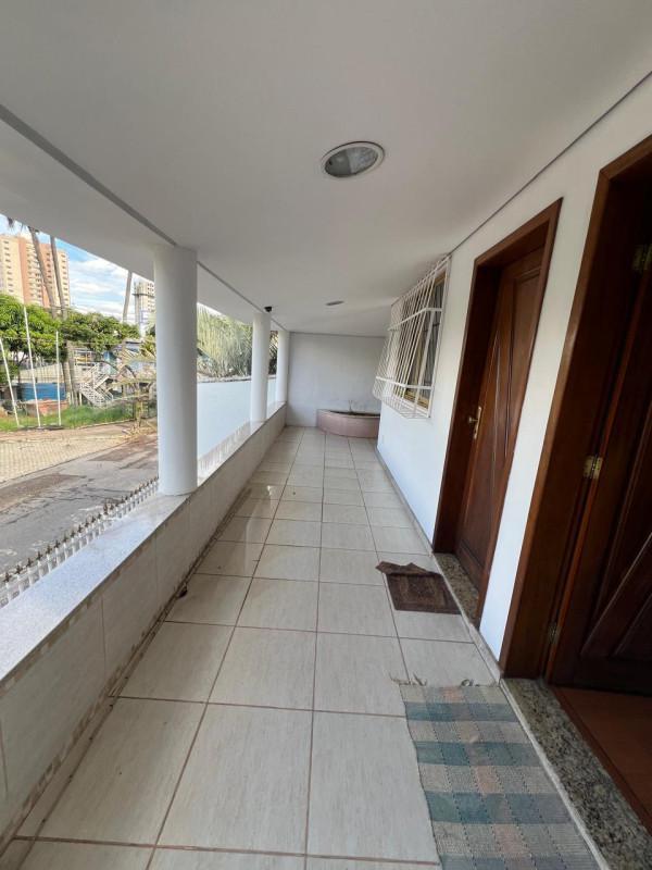 Casa, Central Parque, 4 Quartos, 0 Vaga, 1 Suíte