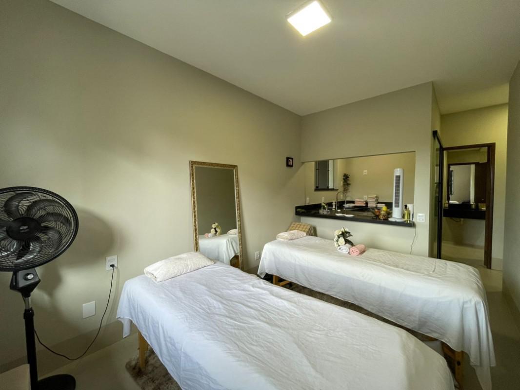 Casa, Ouro Preto, 3 Quartos, 4 Vagas, 1 Suíte