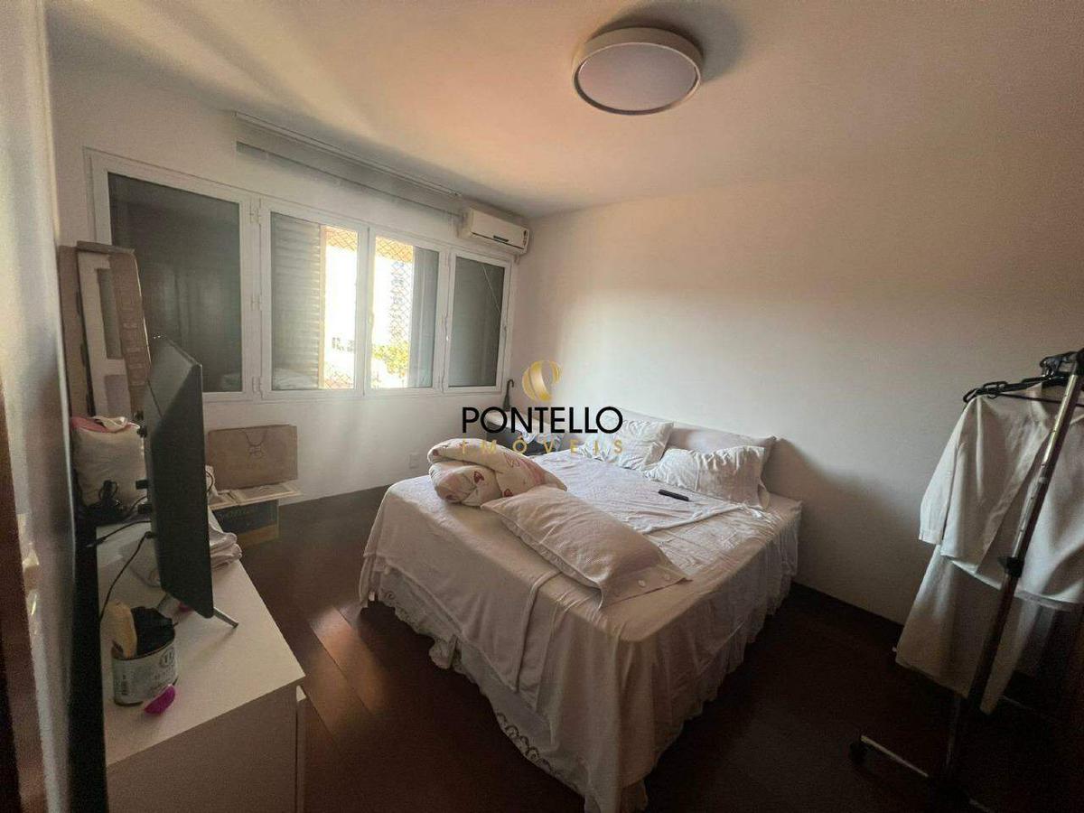 Cobertura, Centro, 4 Quartos, 6 Vagas, 2 Suítes