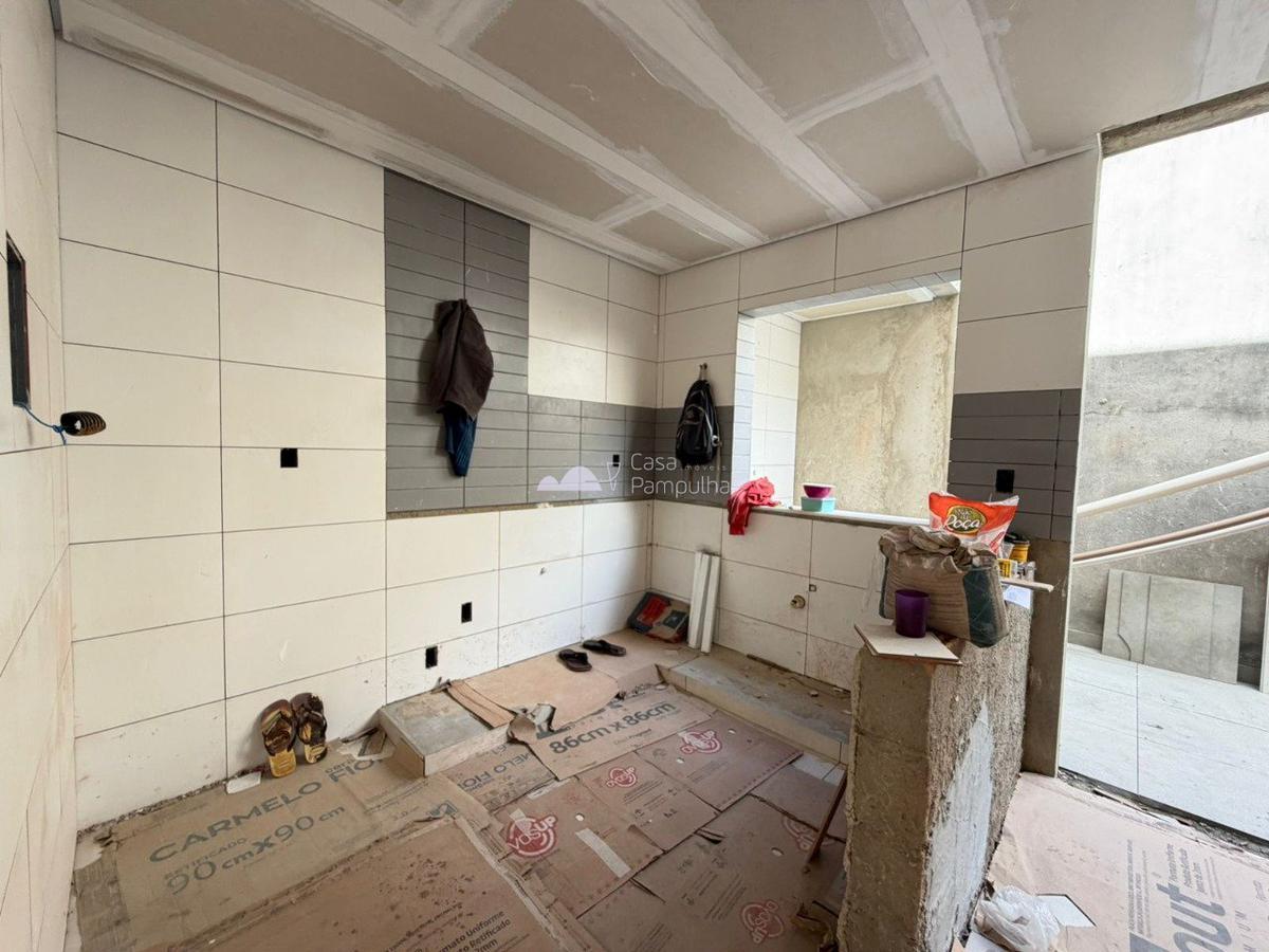 Casa, Itapoã, 3 Quartos, 2 Vagas, 1 Suíte