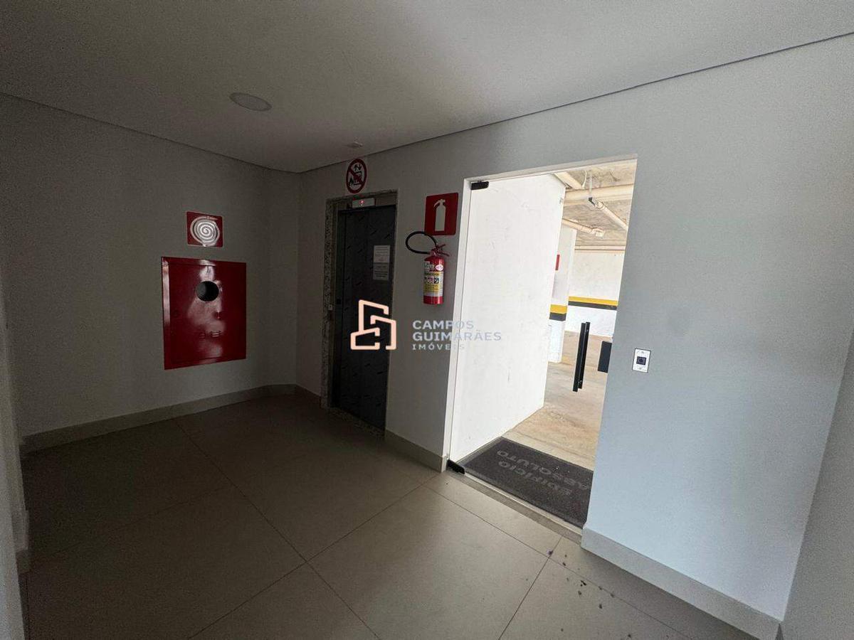 Apartamento, Barreiro, 3 Quartos, 2 Vagas, 1 Suíte