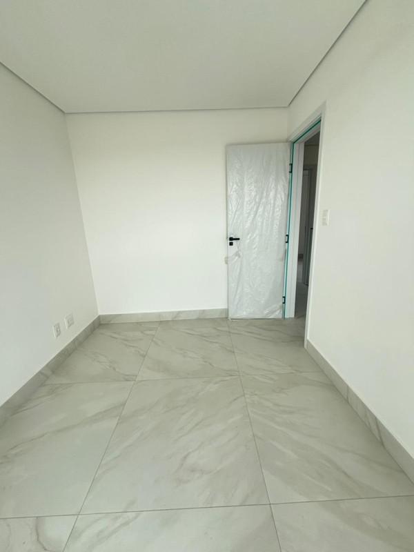 Casa, Planalto, 3 Quartos, 2 Vagas, 1 Suíte