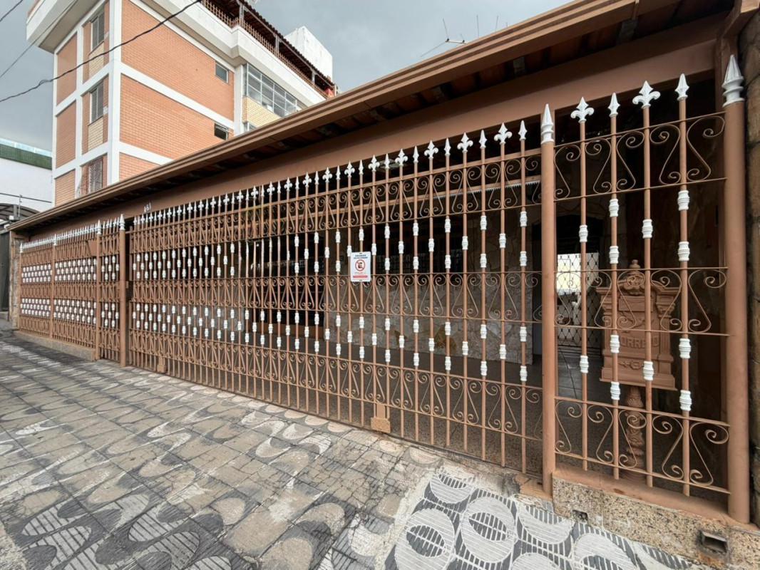 Casa, Graça, 4 Quartos, 2 Vagas, 1 Suíte