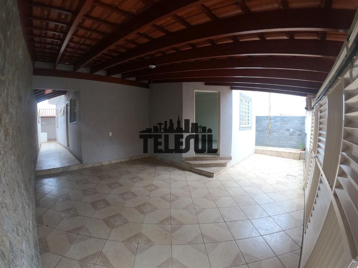 Casa, Jardim Ribeiro, 3 Quartos, 2 Vagas, 1 Suíte