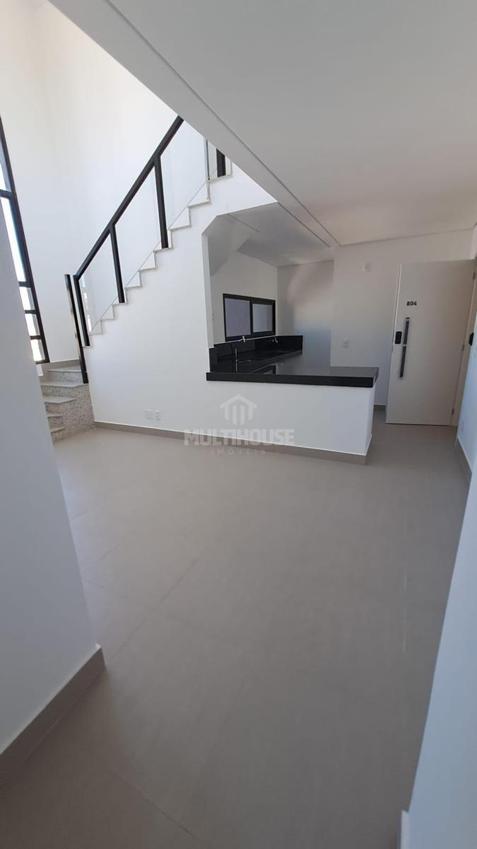 Apartamento, Grajaú, 1 Quarto, 4 Vagas, 1 Suíte