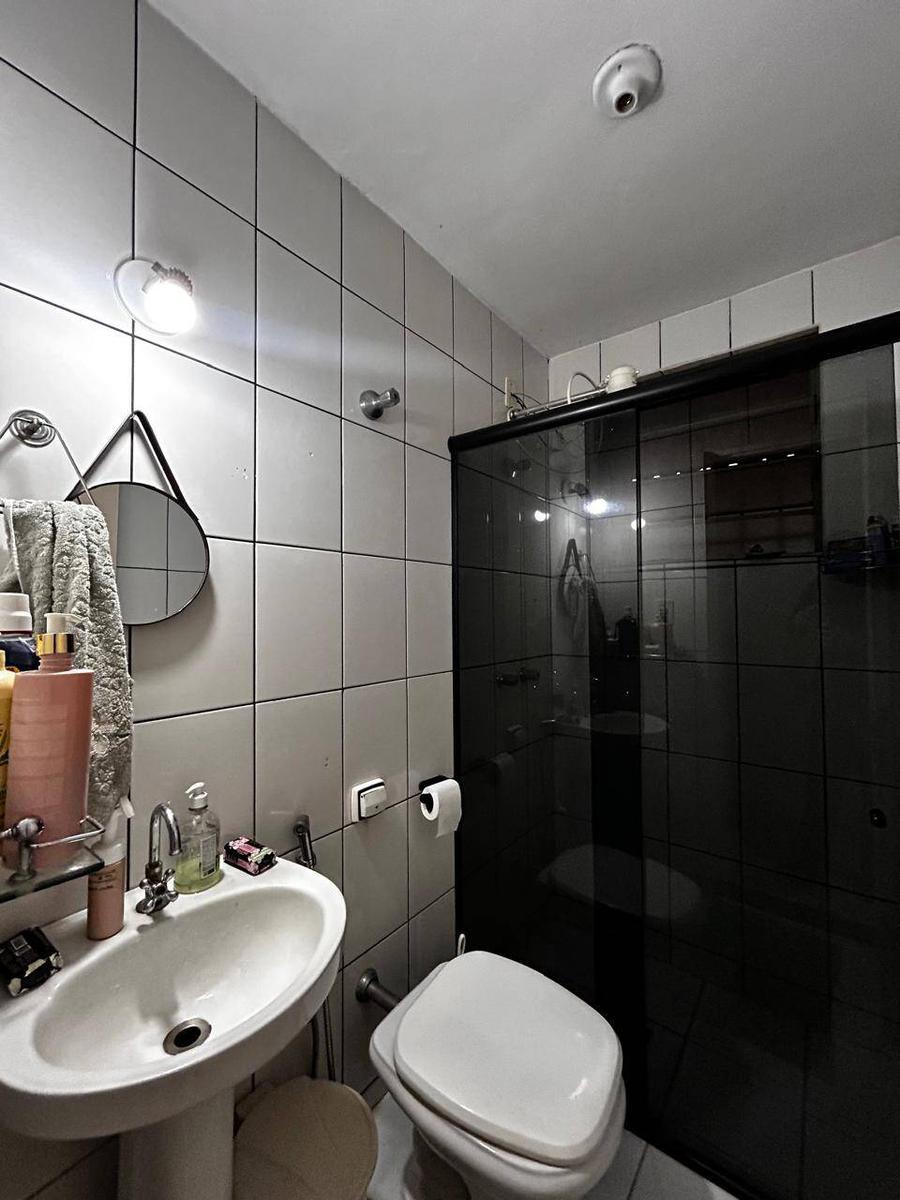 Casa, Floresta, 3 Quartos, 0 Vaga, 1 Suíte