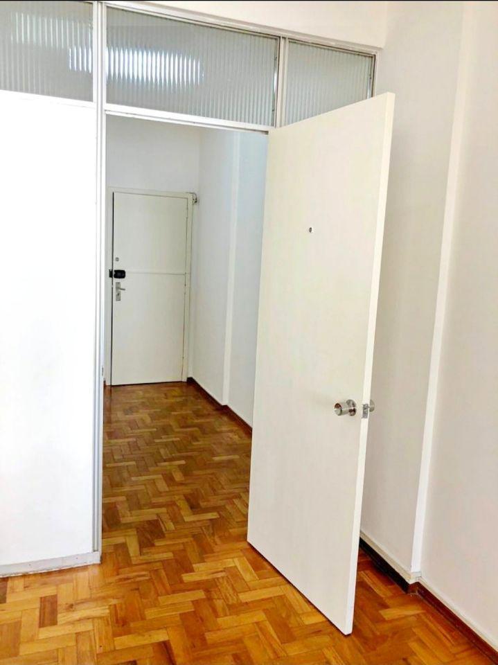 Sala, Centro