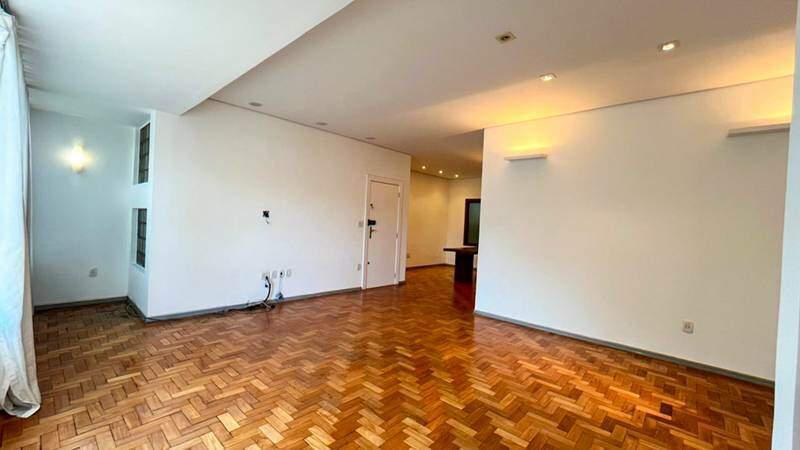 Apartamento, Santo Agostinho, 3 Quartos, 2 Vagas, 2 Suítes
