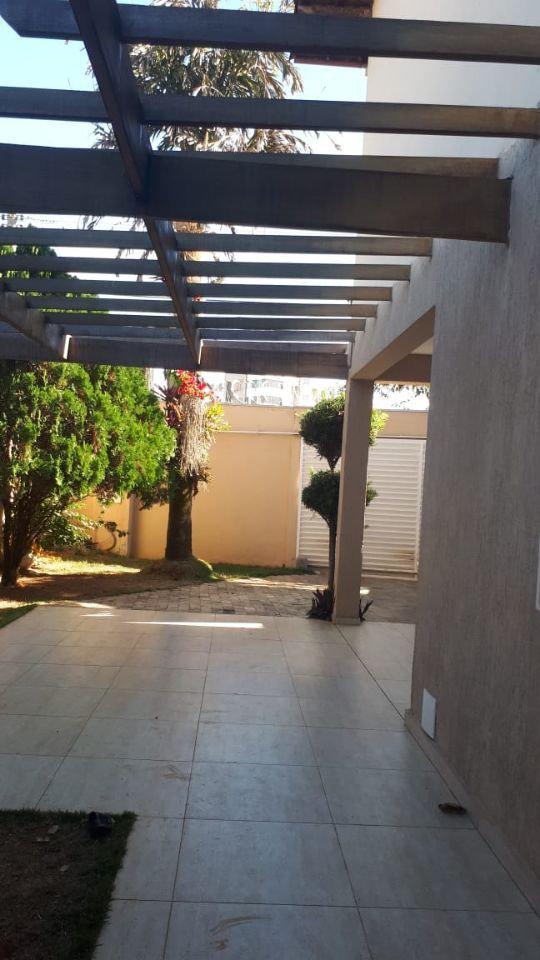 Casa, Ingá, 3 Quartos, 4 Vagas, 1 Suíte