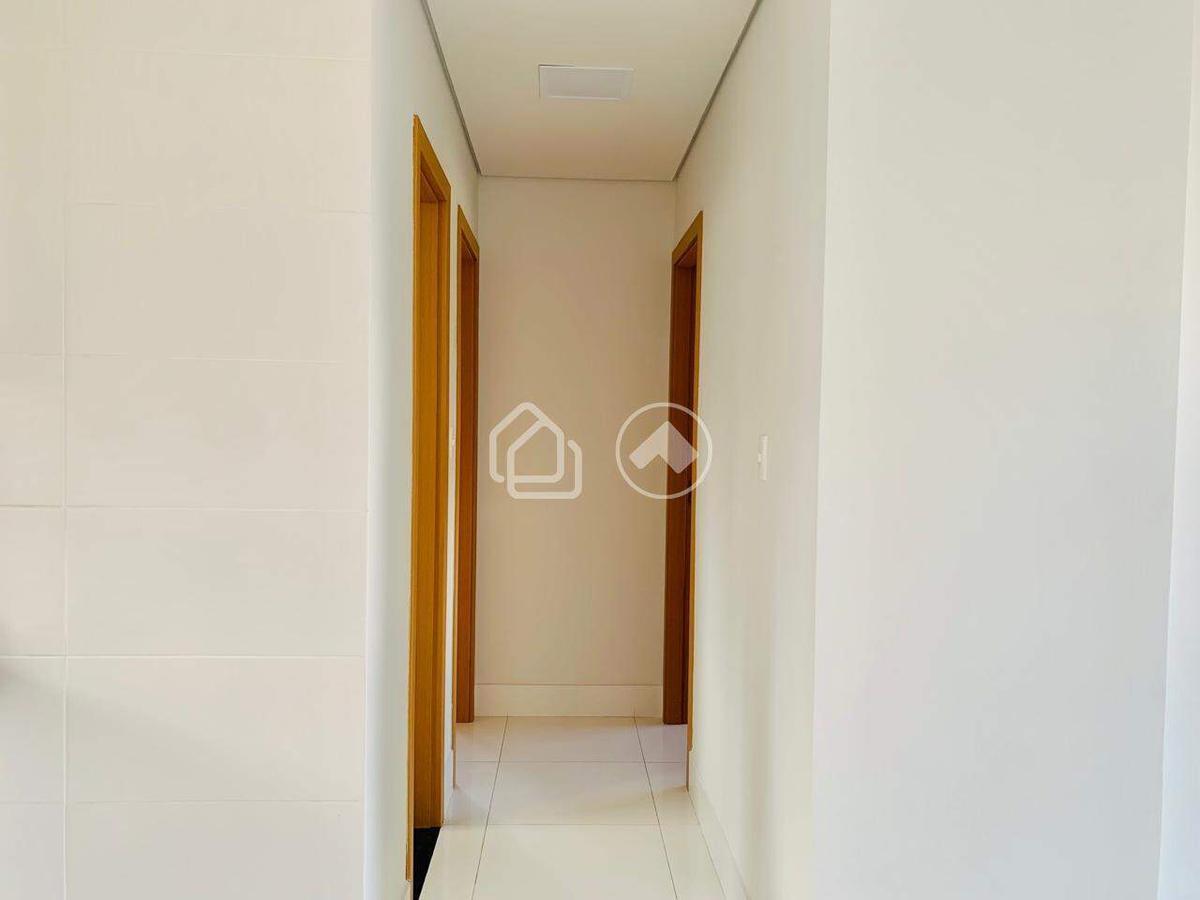 Apartamento, Palmeiras, 2 Quartos, 2 Vagas, 1 Suíte