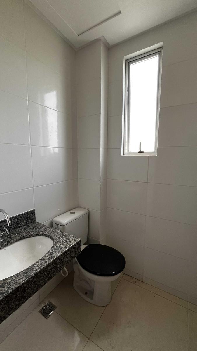 Sala, Centro, 0 Quarto, 1 Vaga