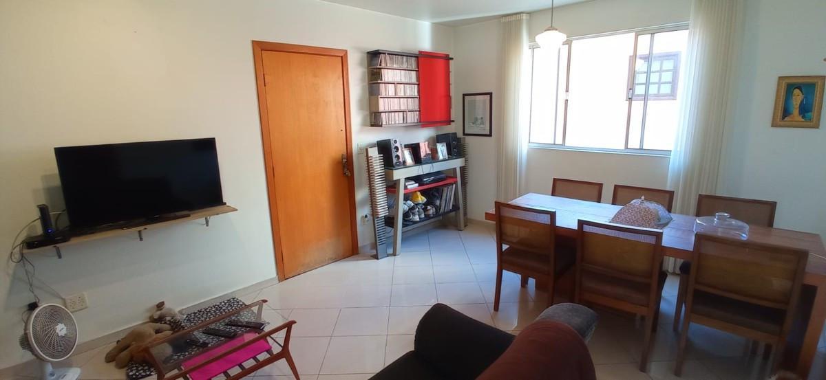 Apartamento, Sagrada Família, 3 Quartos, 1 Vaga, 1 Suíte