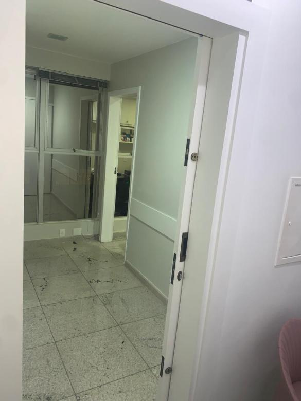 Sala, Funcionários, 0 Quarto, 1 Vaga