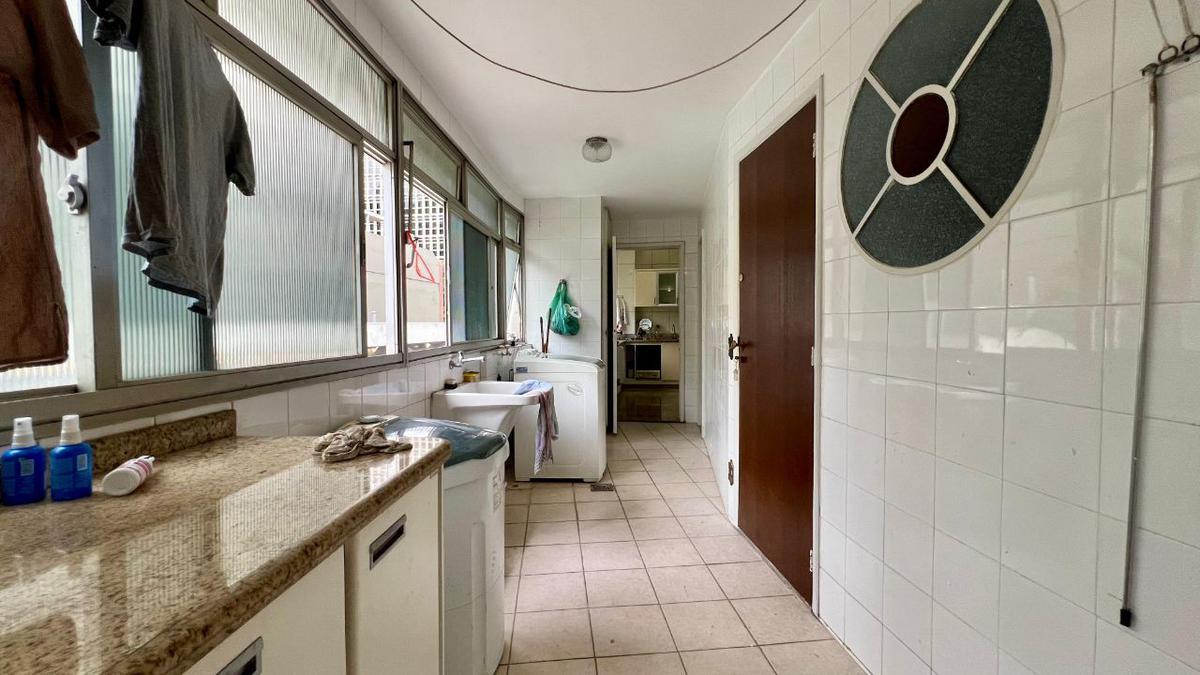 Apartamento, Lourdes, 4 Quartos, 3 Vagas, 1 Suíte