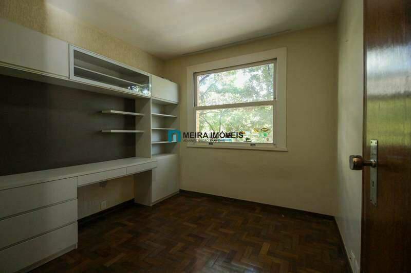 Apartamento, Funcionários, 4 Quartos, 2 Vagas, 1 Suíte