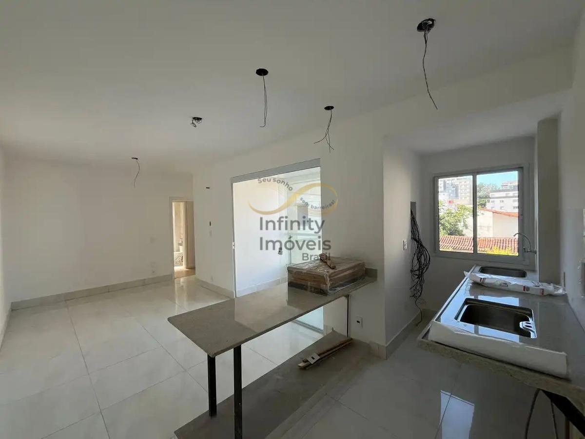 Apartamento, Sagrada Família, 3 Quartos