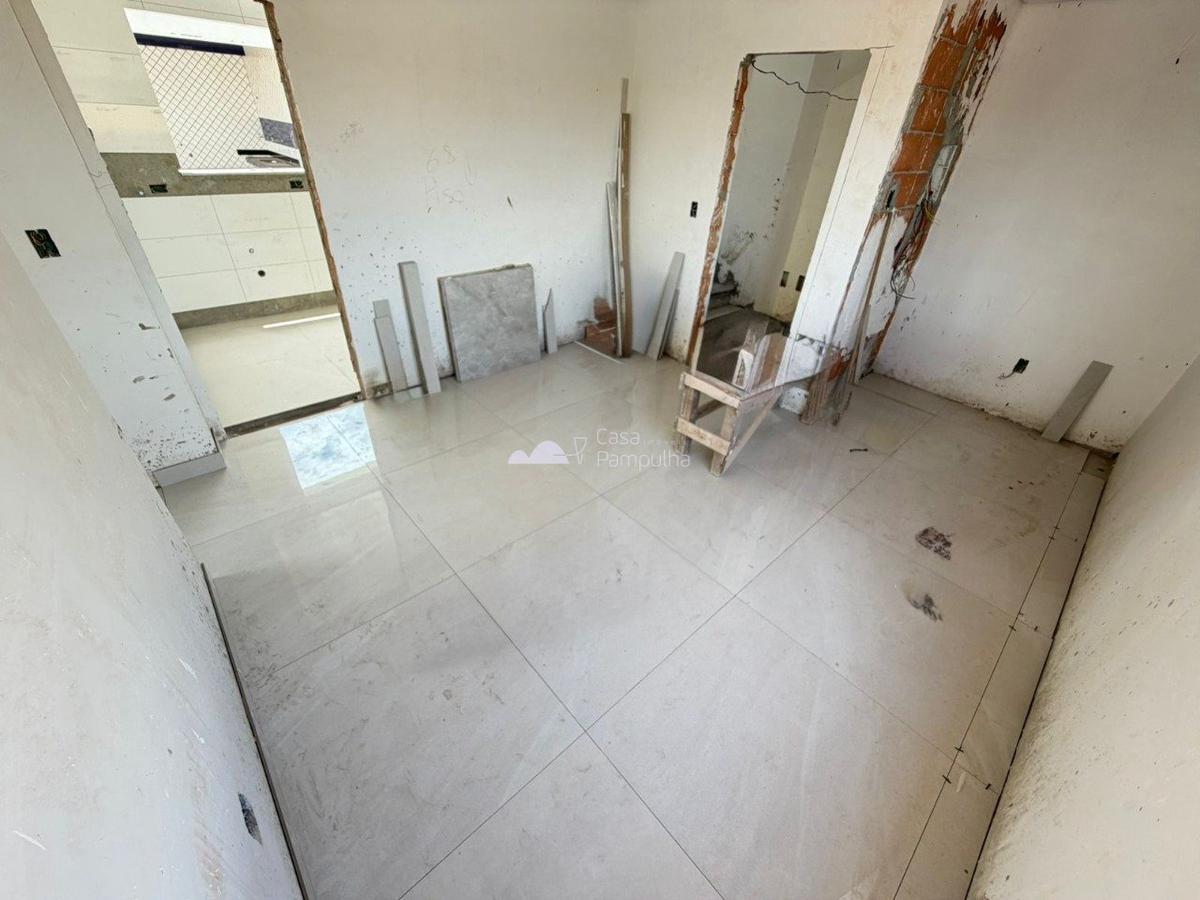 Apartamento, Santa Mônica, 2 Quartos, 1 Vaga