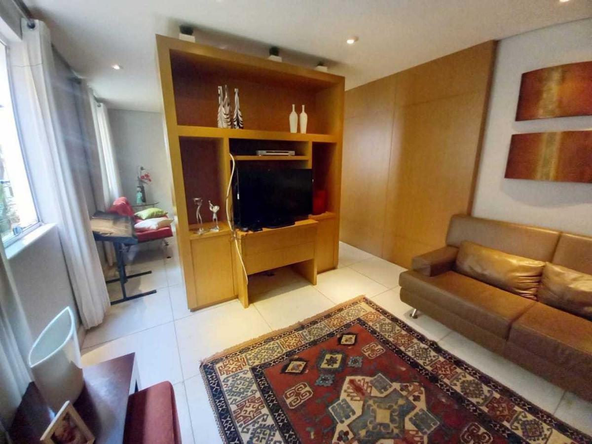 Casa, Comiteco, 5 Quartos, 2 Vagas, 5 Suítes