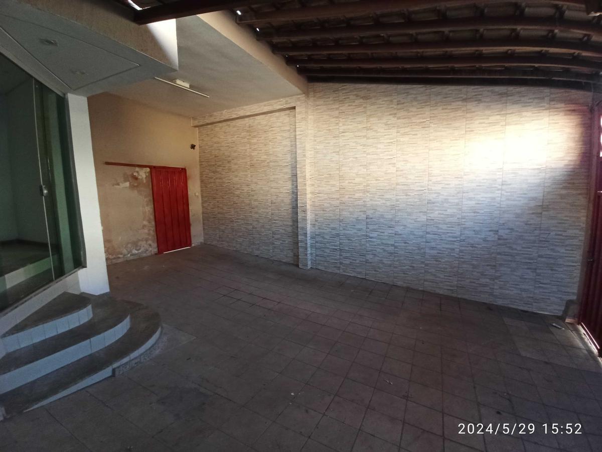 Casa, Santa Cruz, 3 Quartos, 2 Vagas, 1 Suíte