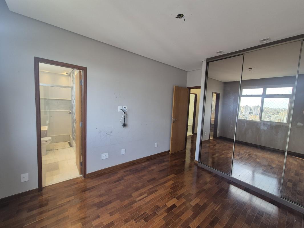 Apartamento, Grajaú, 4 Quartos, 2 Vagas, 1 Suíte