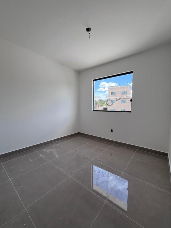 Casa, Masterville, 2 Quartos, 2 Vagas