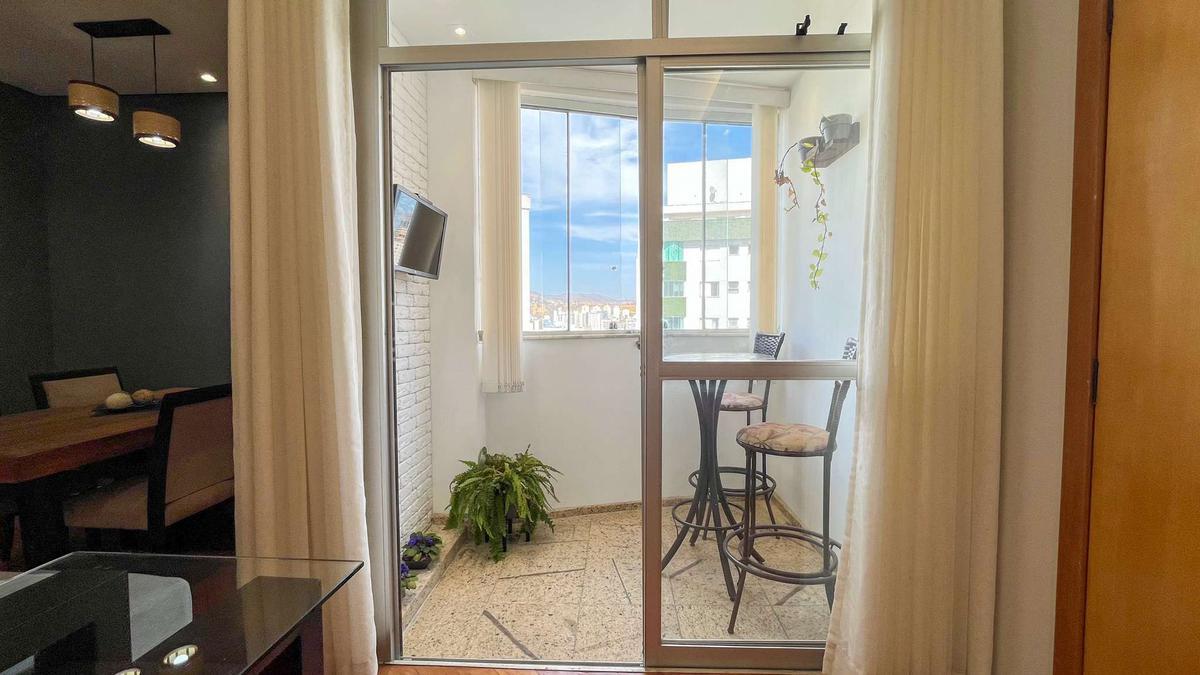 Apartamento, Buritis, 2 Quartos, 2 Vagas, 1 Suíte