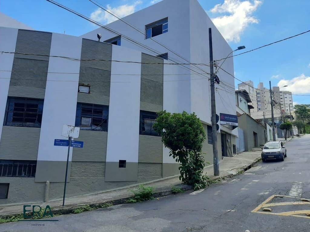 Prédio, Nova Floresta, 0 Quarto, 8 Vagas