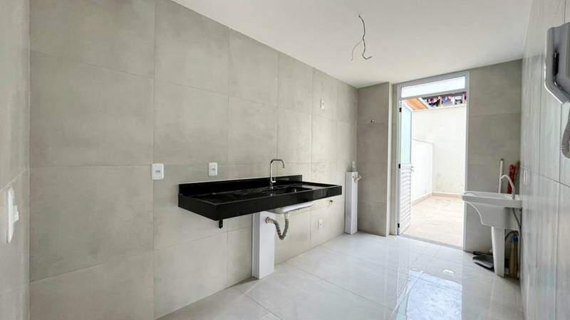 Apartamento, Casa Branca, 3 Quartos, 2 Vagas, 1 Suíte