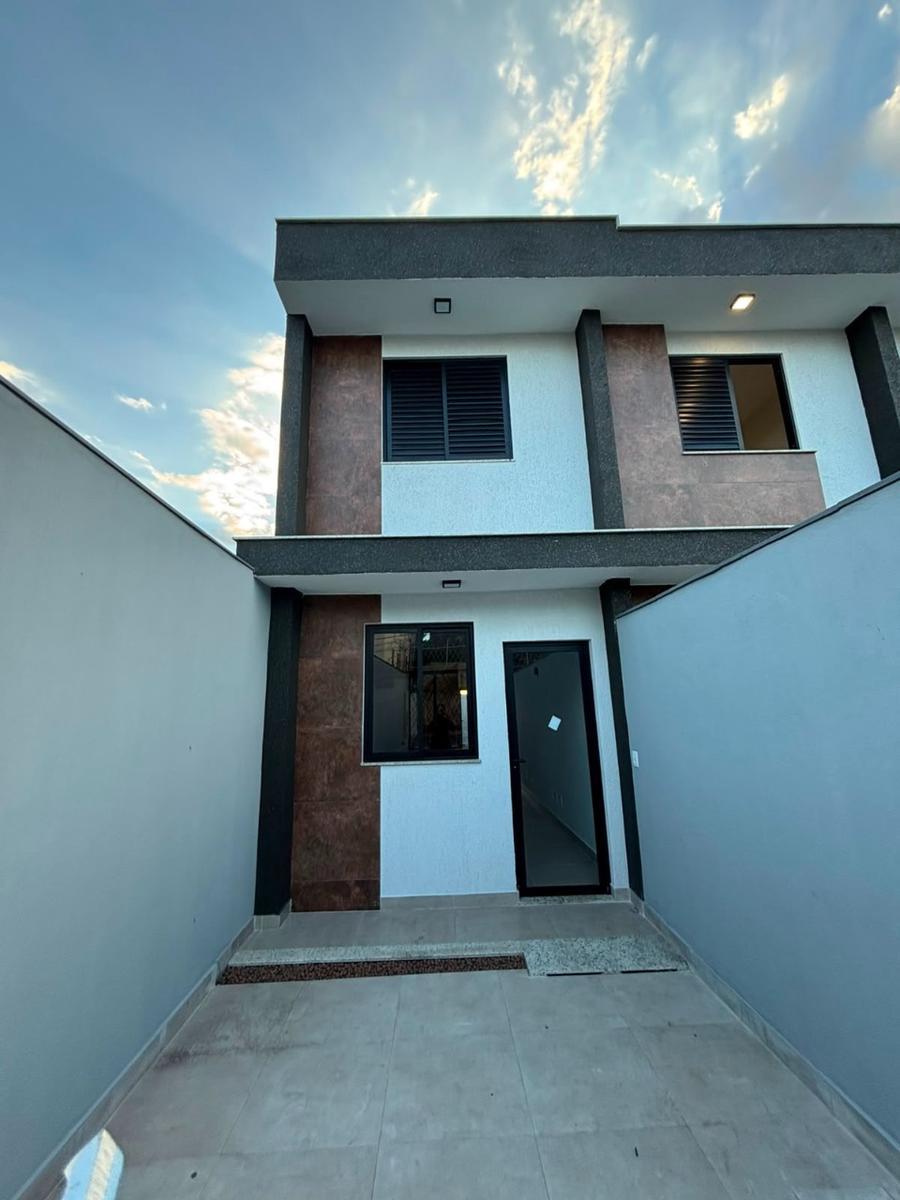 Casa, Copacabana, 2 Quartos, 3 Vagas, 2 Suítes