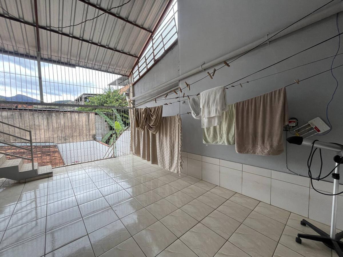 Casa, Santa Cruz, 3 Quartos, 2 Vagas