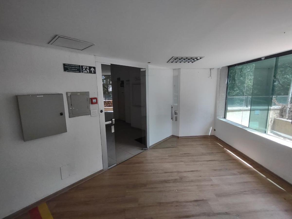 Sala, Santa Efigênia, 0 Quarto, 7 Vagas