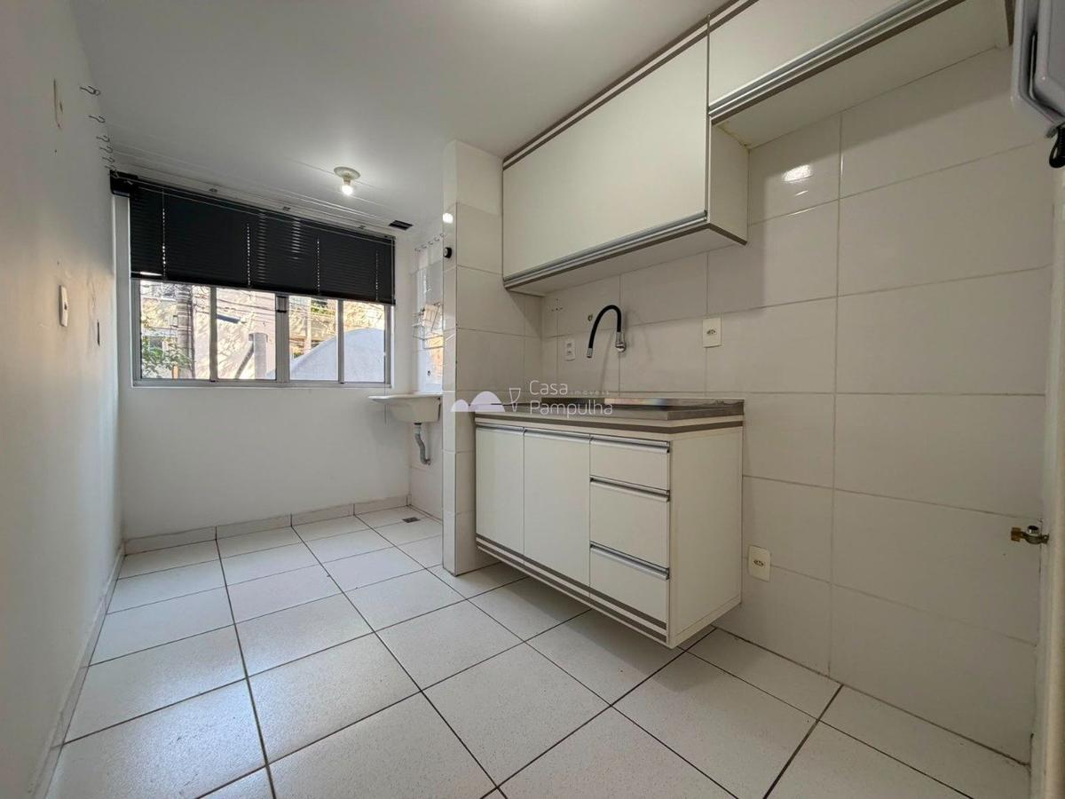 Apartamento, Santa Mônica, 2 Quartos, 1 Vaga