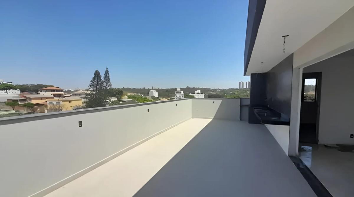 Cobertura, Santa Inês, 4 Quartos, 2 Vagas, 2 Suítes