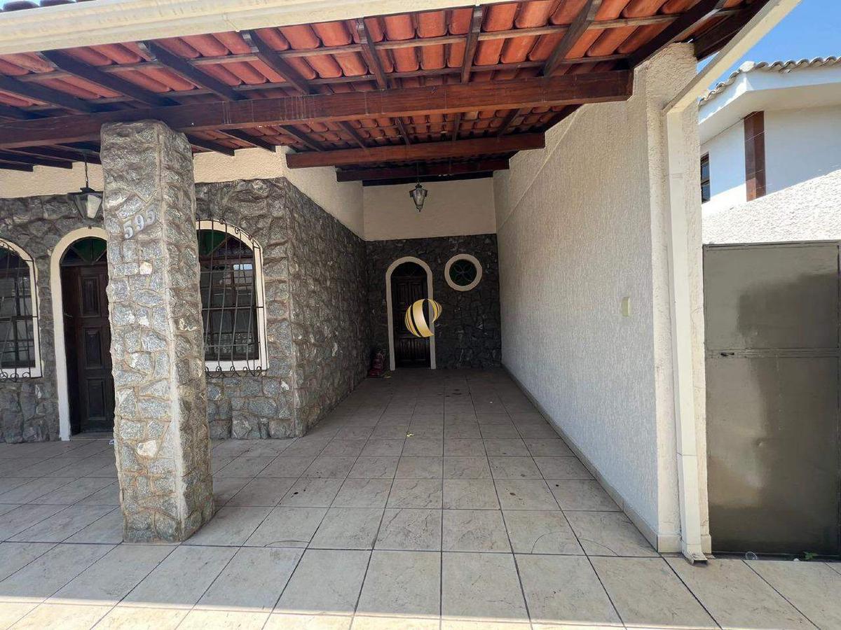 Casa, Canaã, 6 Quartos, 2 Vagas, 2 Suítes