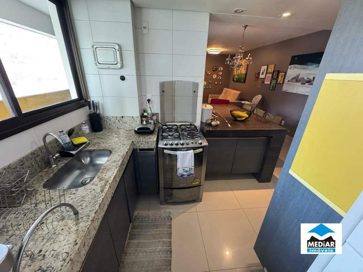 Apartamento, Floresta, 3 Quartos, 2 Vagas, 1 Suíte