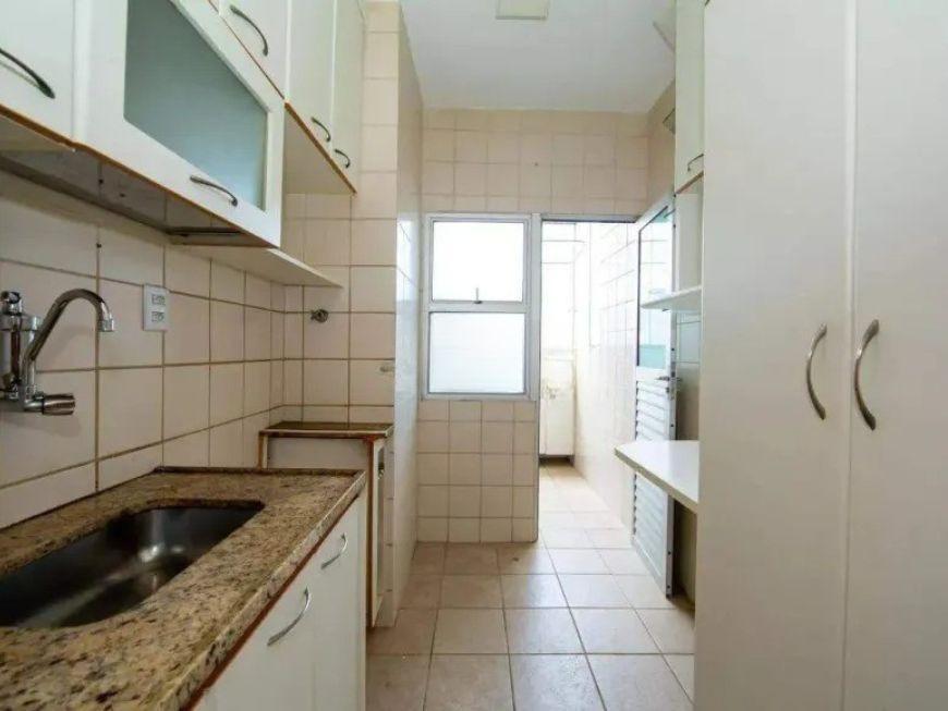 Apartamento, Estoril, 2 Quartos, 2 Vagas, 1 Suíte