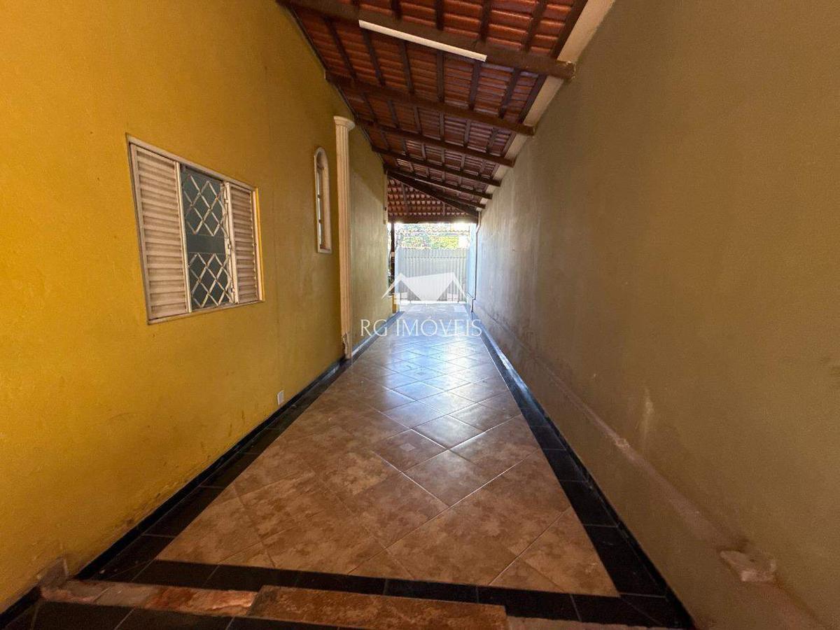 Casa, Niterói, 4 Quartos, 6 Vagas, 1 Suíte