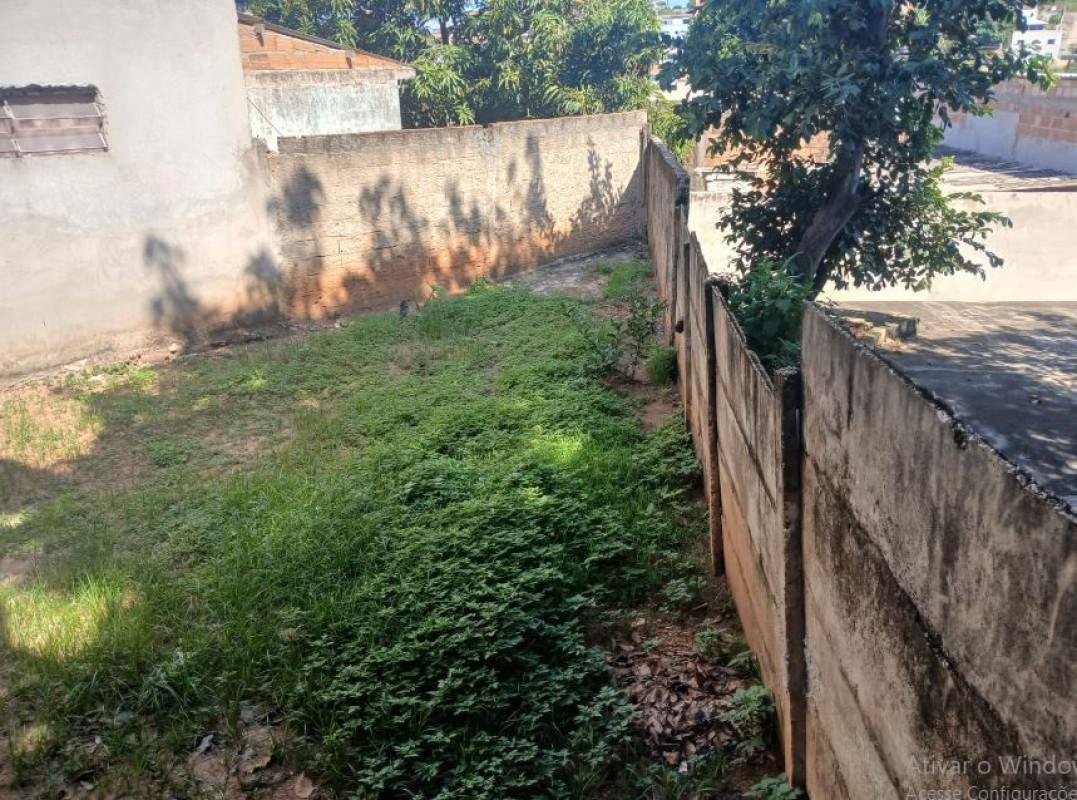 Casa, Jardim Guanabara, 2 Quartos, 0 Vaga