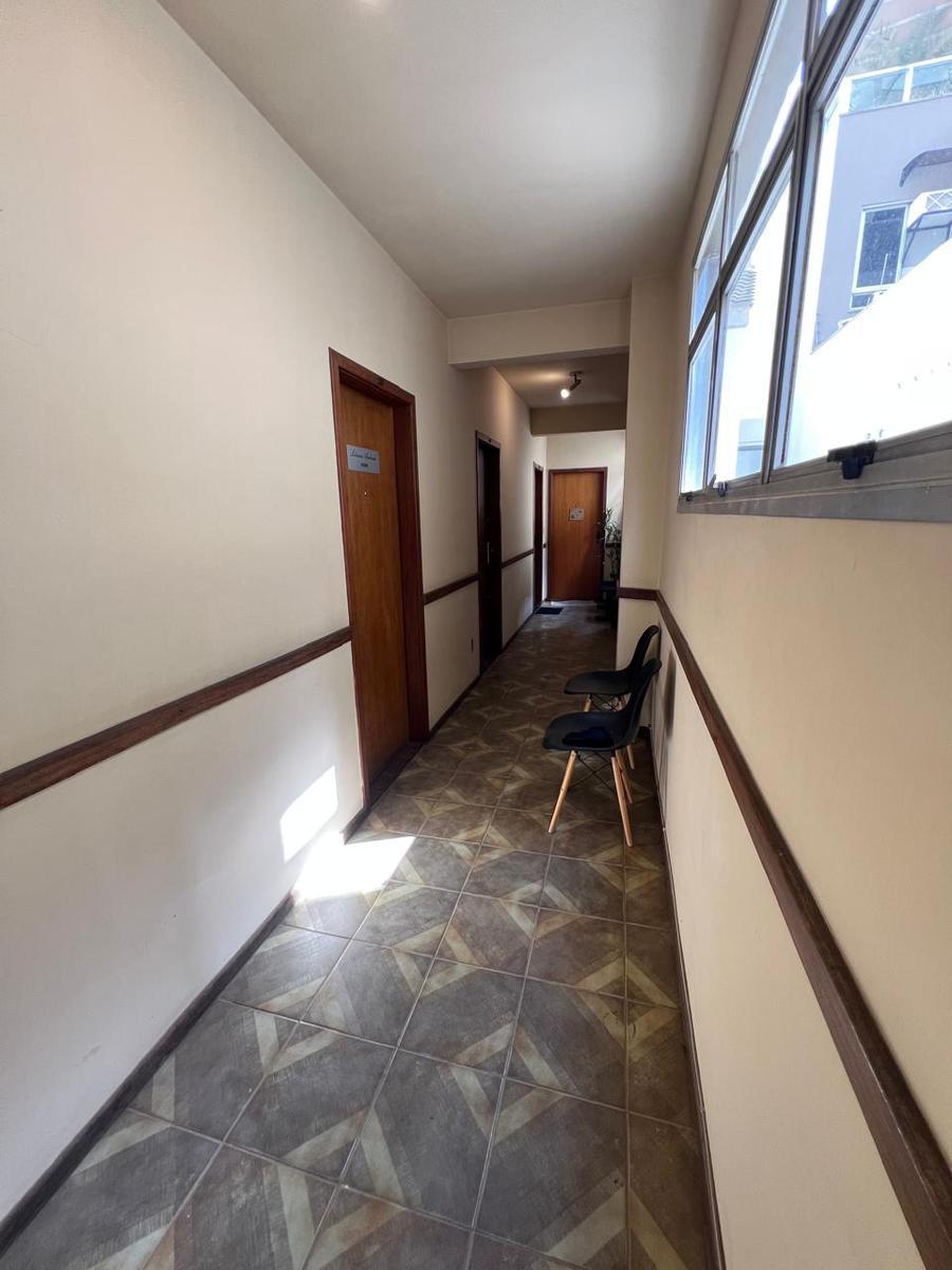 Sala, Barro Preto, 0 Quarto, 0 Vaga