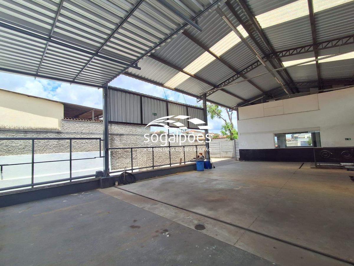 Galpão, Novo Glória