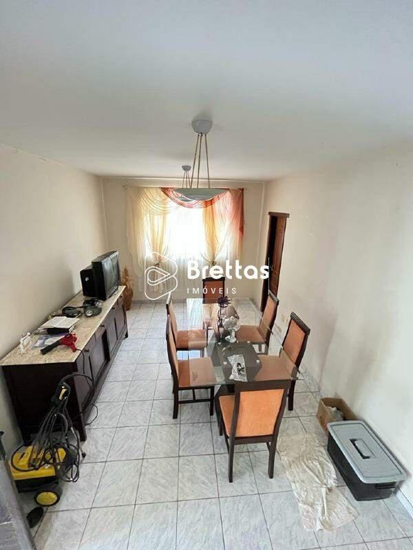 Casa, Centro, 5 Quartos, 2 Vagas, 4 Suítes