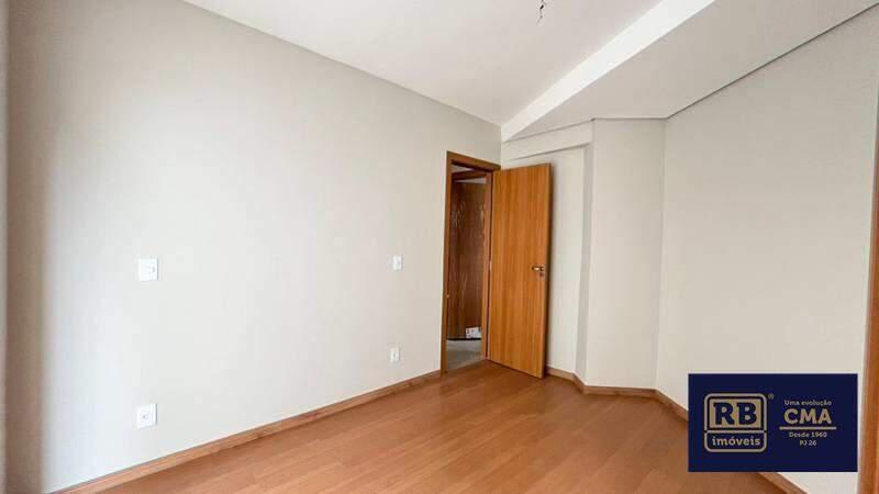 Apartamento, Funcionários, 2 Quartos, 1 Vaga, 1 Suíte
