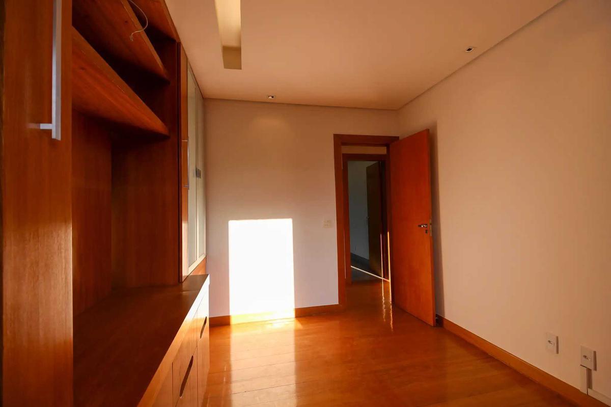 Apartamento, Santa Lúcia, 4 Quartos, 4 Vagas, 2 Suítes