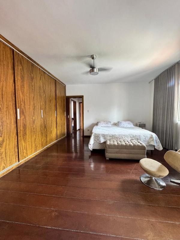 Casa, Sagrada Família, 3 Quartos, 3 Vagas, 1 Suíte