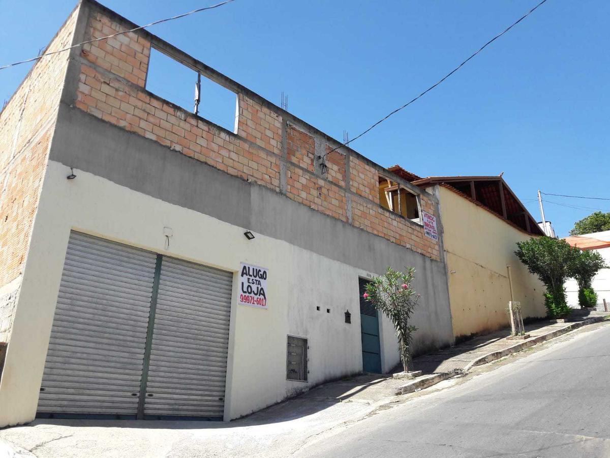 Casa, Santa Clara a, 3 Quartos, 2 Vagas, 1 Suíte