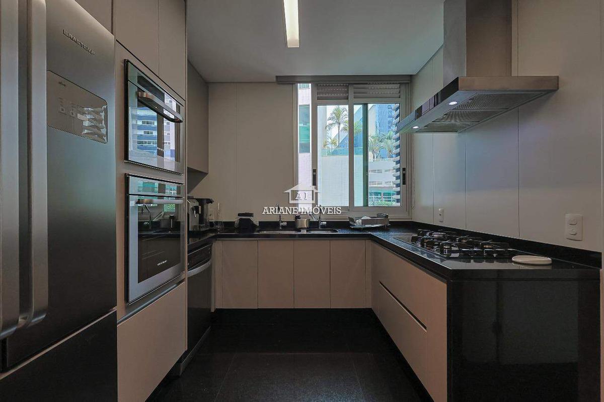 Apartamento, Vila da Serra, 4 Quartos, 4 Vagas, 3 Suítes