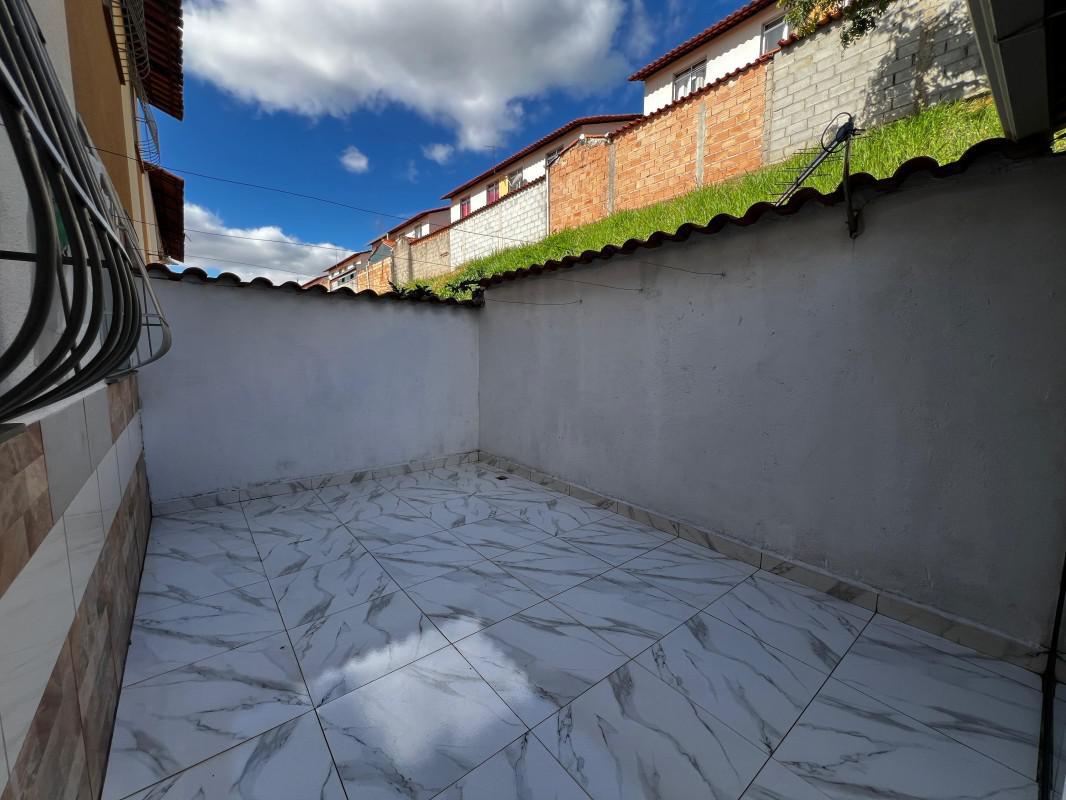 Casa, Solar do Barreiro, 2 Quartos, 1 Vaga