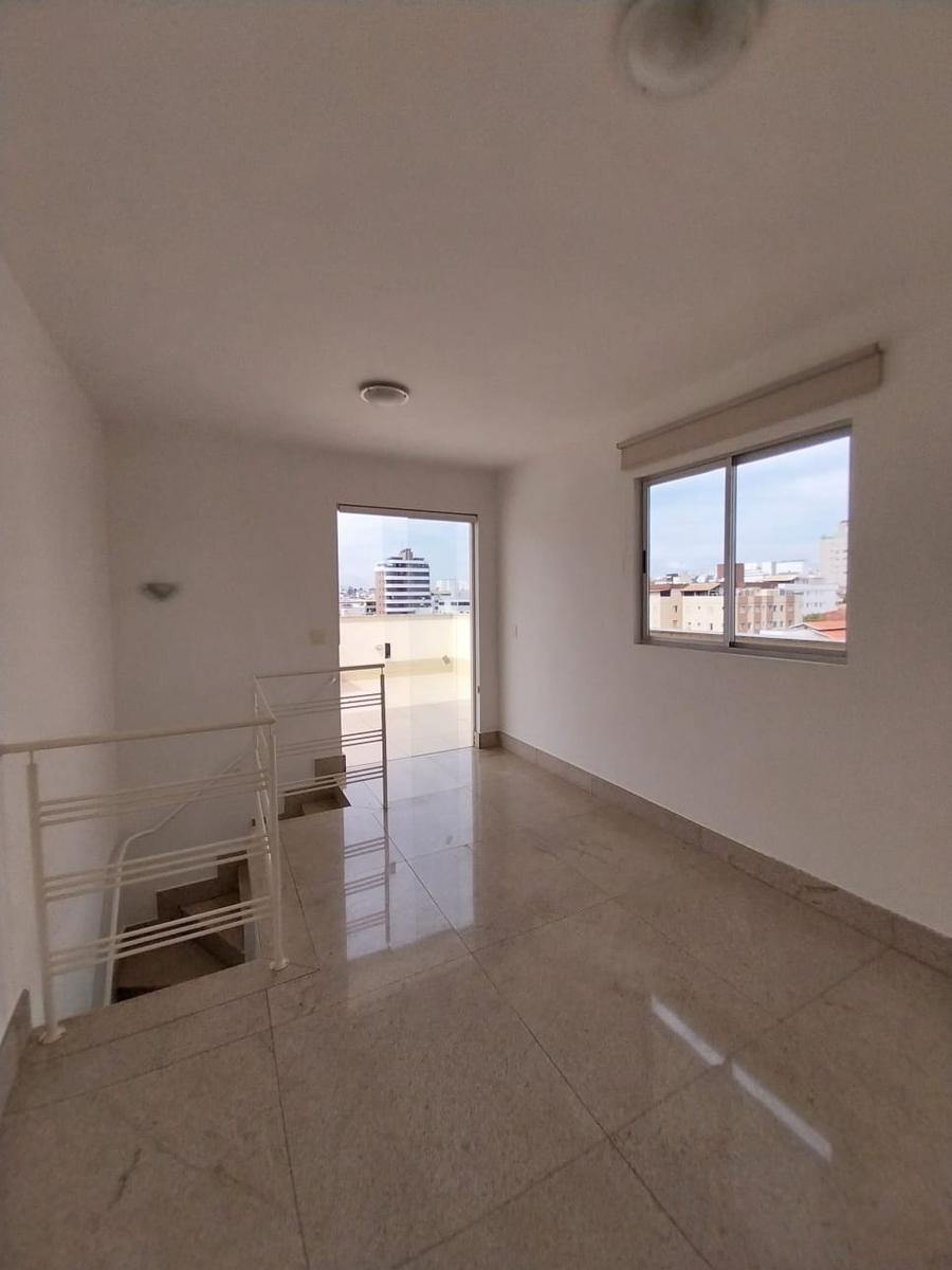 Cobertura, Castelo, 3 Quartos, 2 Vagas, 1 Suíte