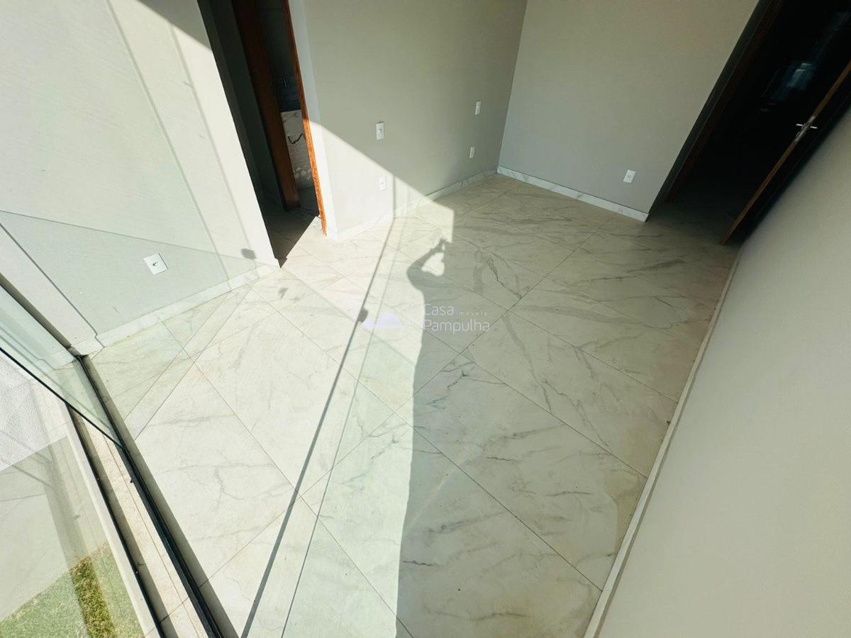 Casa, Planalto, 3 Quartos, 4 Vagas, 3 Suítes